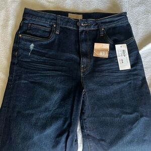 Great pair of jeans and very flattering. Just too long on me.